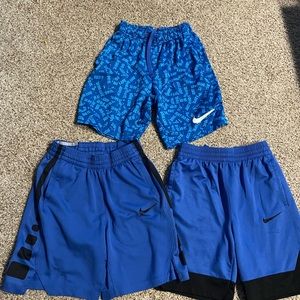 Nike Boys Shorts size M